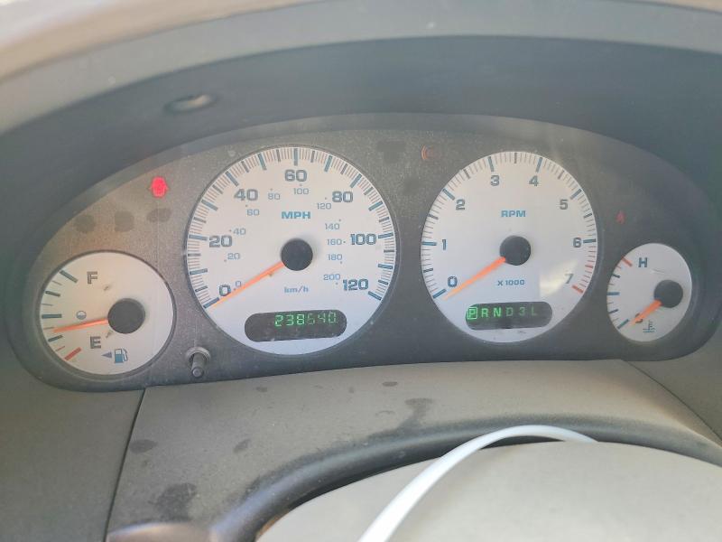 Photo 9 from auction – 2002 DODGE GRAND CARAVAN with VIN 1B8GP24392B626756
