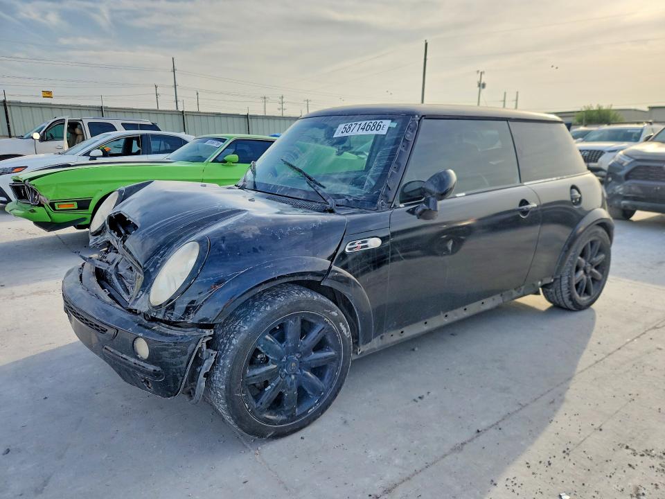 MINI COOPER 2006 مع رقم تعريف المركبة WMWRE33556TN25707 - صورة من المزاد