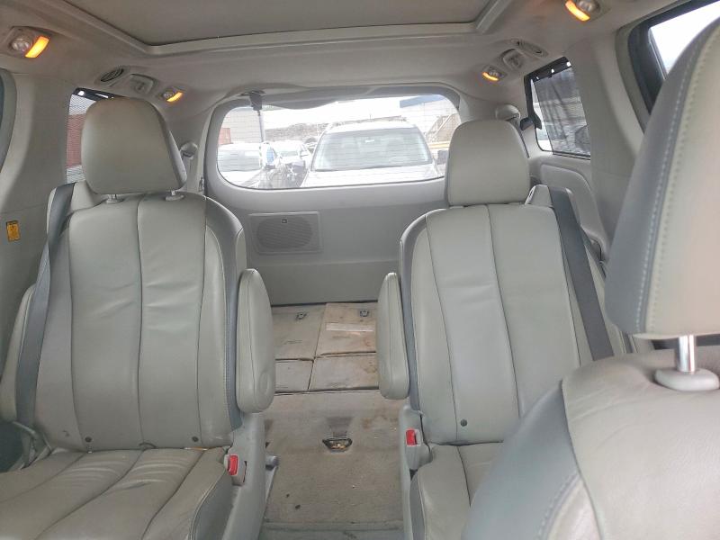 Photo 10 from auction – 2013 TOYOTA SIENNA with VIN 5TDYK3DC4DS327846