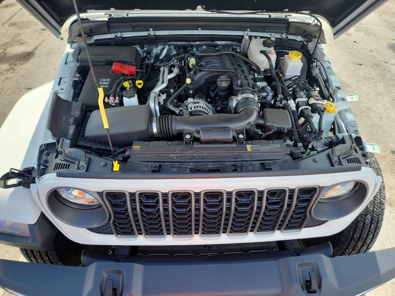 Photo 11 from auction – 2025 JEEP GLADIATOR with VIN 1C6PJTAG5SL523001