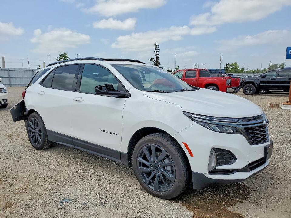 Photo 4 from auction – 2022 CHEVROLET EQUINOX with VIN 2GNAXWEV0N6142295
