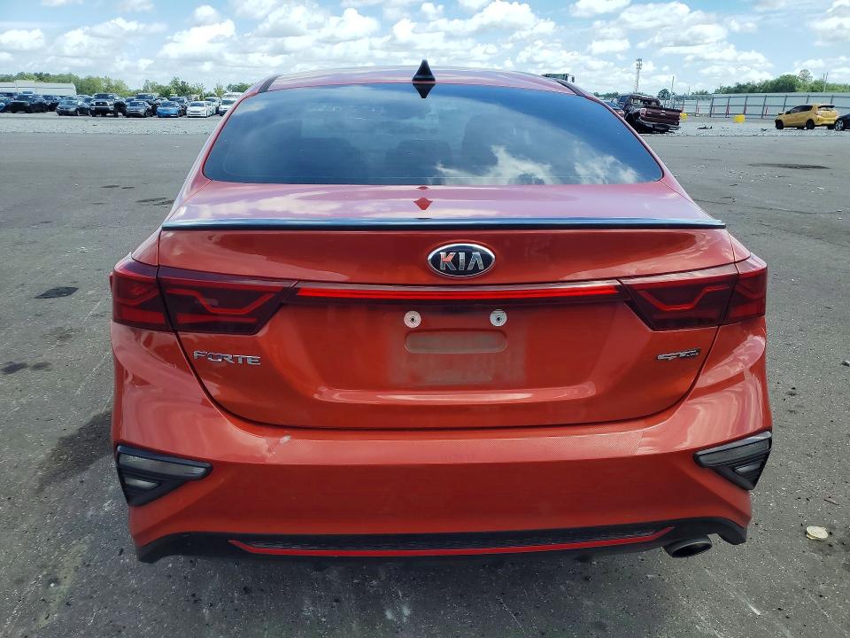Photo 6 from auction – 2021 KIA FORTE with VIN 3KPF34AD5ME388981