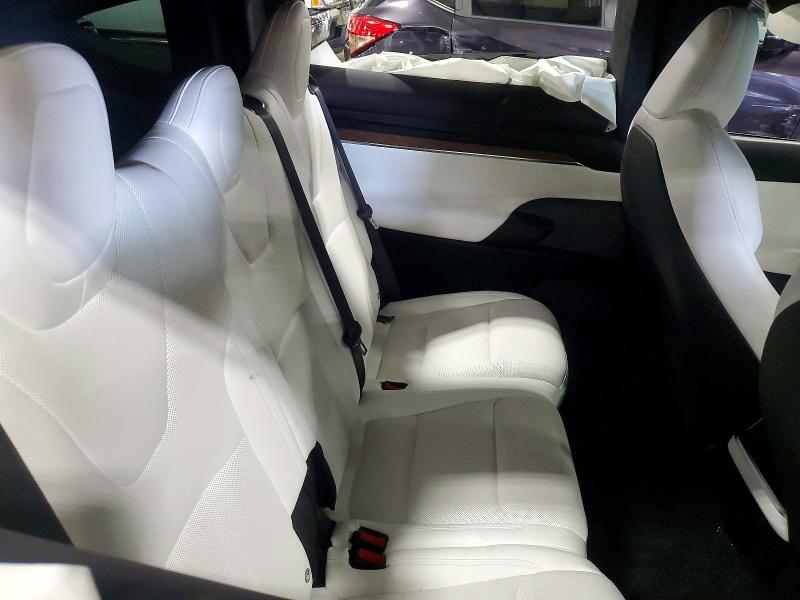 Photo 10 from auction – 2023 TESLA MODEL X with VIN 7SAXCDE50PF381428