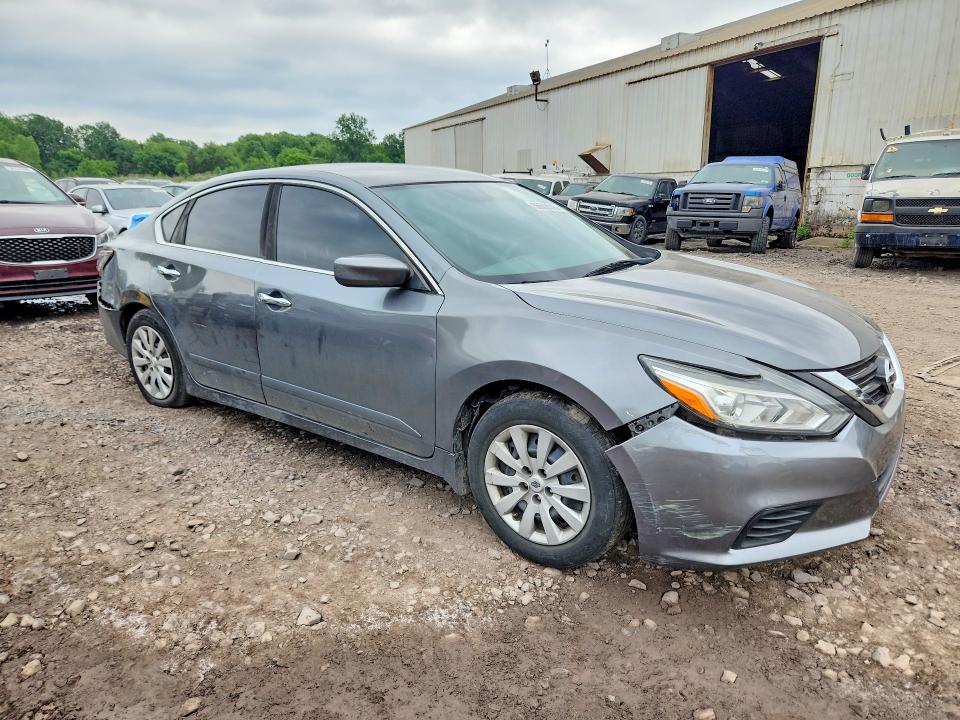 Photo 4 from auction – 2018 NISSAN ALTIMA with VIN 1N4AL3AP6JC479538