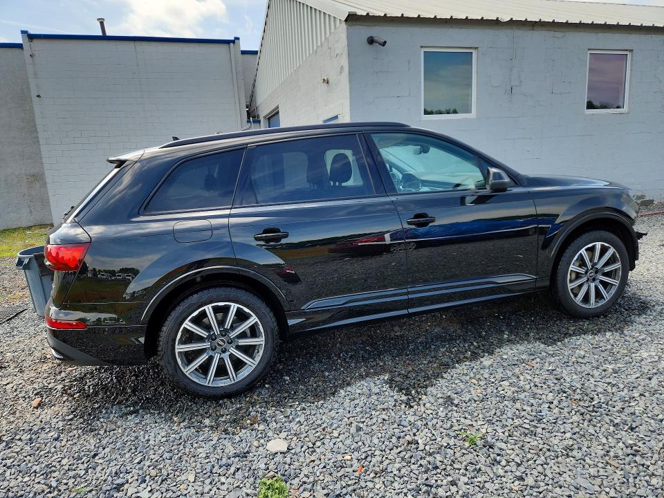 Photo 3 from auction – 2022 AUDI Q7 with VIN WA1LJBF77ND007547