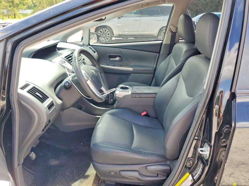 Photo 7 from auction – 2012 TOYOTA PRIUS V with VIN JTDZN3EU3C3061027