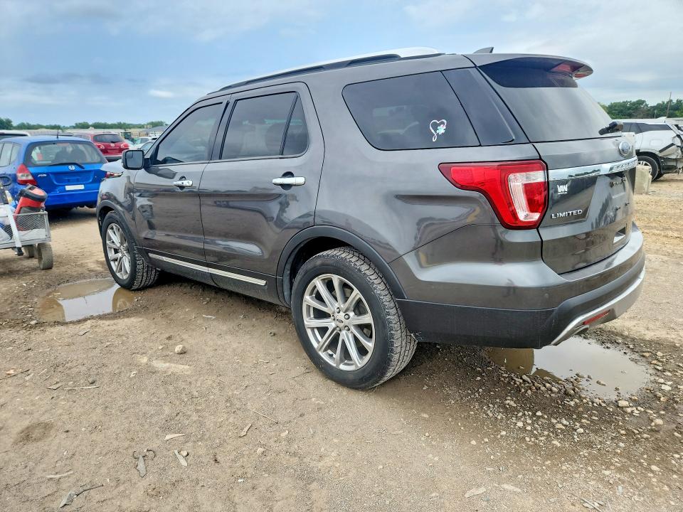 Photo 2 from auction – 2016 FORD EXPLORER with VIN 1FM5K8F85GGA45153