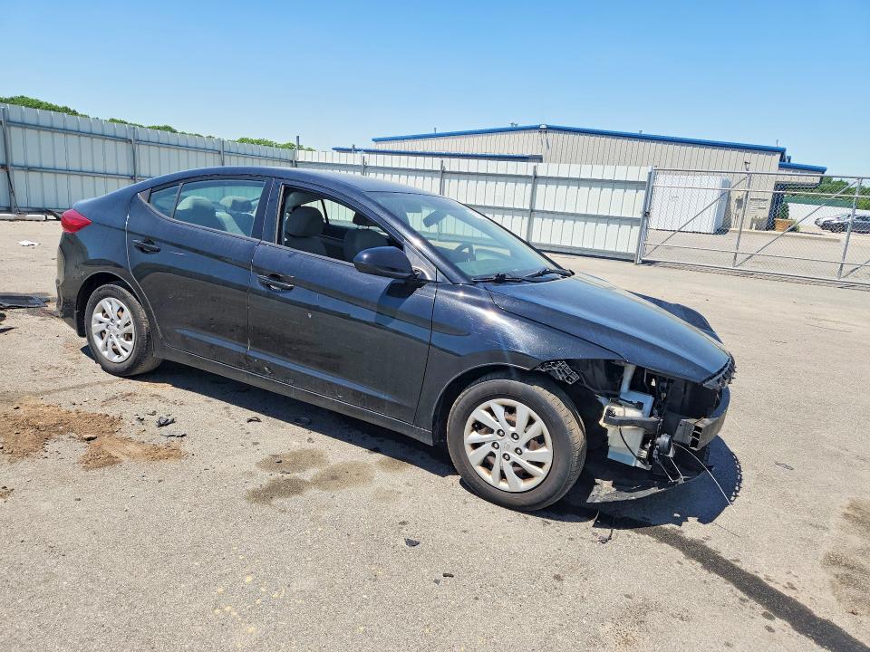 Photo 4 from auction – 2018 HYUNDAI ELANTRA with VIN 5NPD74LF8JH289637