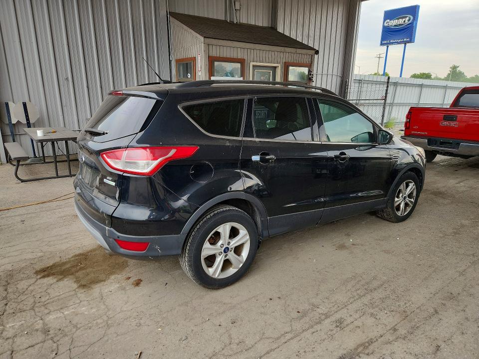 Photo 3 from auction – 2014 FORD ESCAPE with VIN 1FMCU0GX2EUD29928