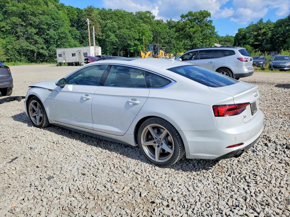 Photo 2 from auction – 2019 AUDI A5 with VIN WAUENCF57KA072996