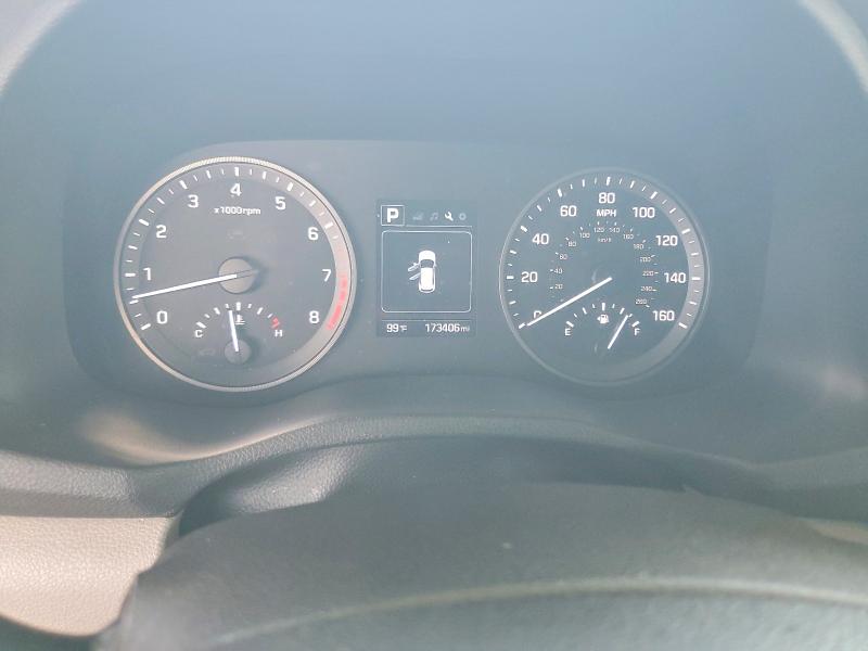 Photo 9 from auction – 2018 HYUNDAI TUCSON with VIN KM8J33A41JU649245