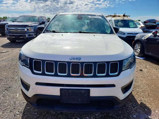 Photo 5 from auction – 2018 JEEP COMPASS with VIN 3C4NJDAB0JT205249