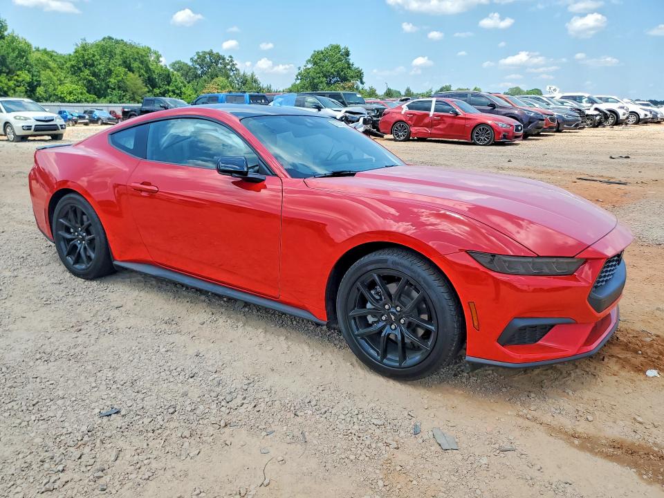 Photo 4 from auction – 2026 FORD MUSTANG with VIN 1FA6P8TH8T5102116