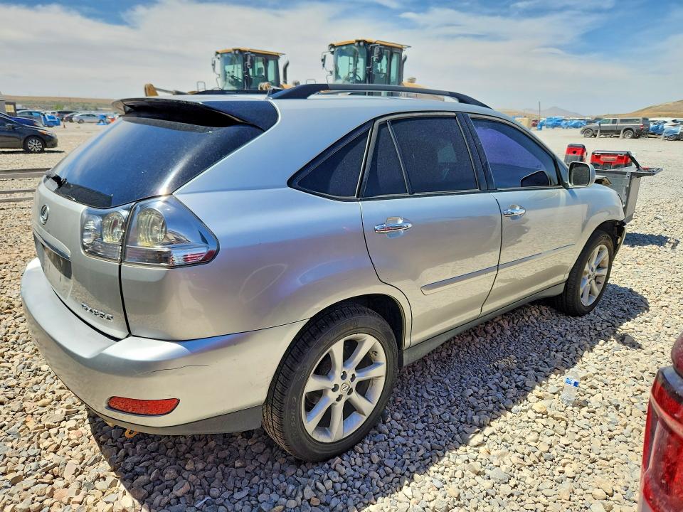 Photo 3 from auction – 2010 LEXUS RX with VIN 2T2GK31U28C038502