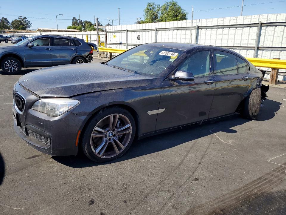 BMW 750 2014 with VIN WBAYA8C57ED228323 - Photo from auction
