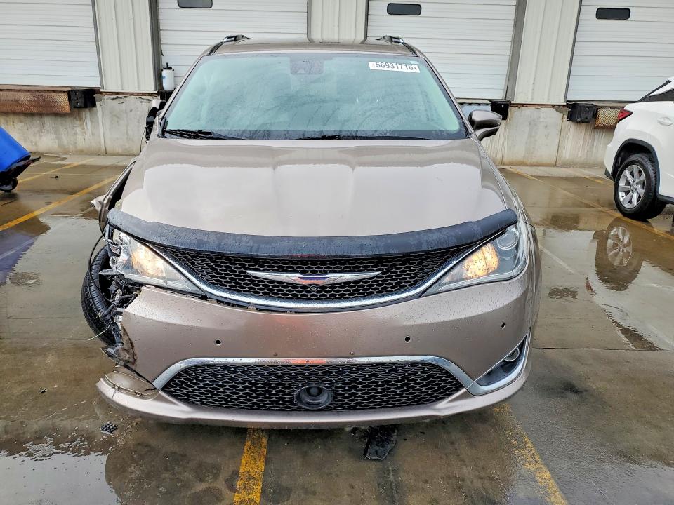 Photo 5 from auction – 2017 CHRYSLER PACIFICA with VIN 2C4RC1EG7HR768926