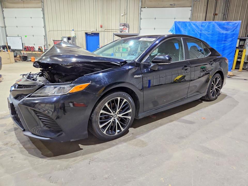 2018 TOYOTA CAMRY HYBRID - Търг №58290846