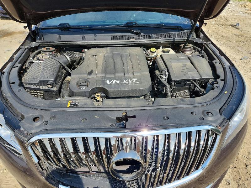 Photo 11 from auction – 2016 BUICK LACROSSE with VIN 1G4GB5G3XGF104276