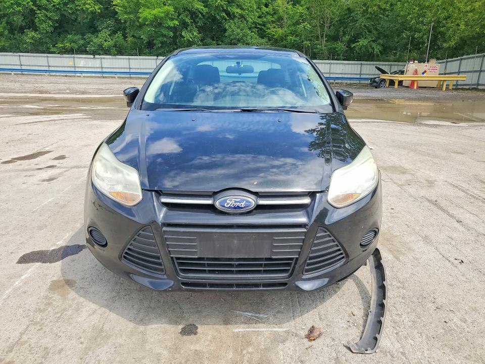 Photo 5 from auction – 2014 FORD FOCUS with VIN 1FADP3F27EL390002