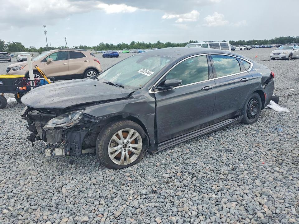 CHRYSLER 200 2015 with VIN 1C3CCCCG5FN581557 - Photo from auction