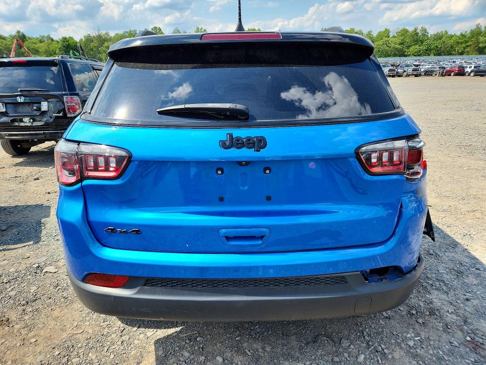 Photo 6 from auction – 2022 JEEP COMPASS with VIN 3C4NJDBB3NT196731