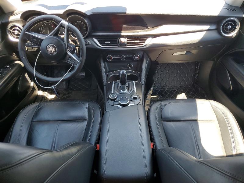 Photo 8 from auction – 2018 ALFA ROMEO STELVIO with VIN ZASFAKAN2J7B79462
