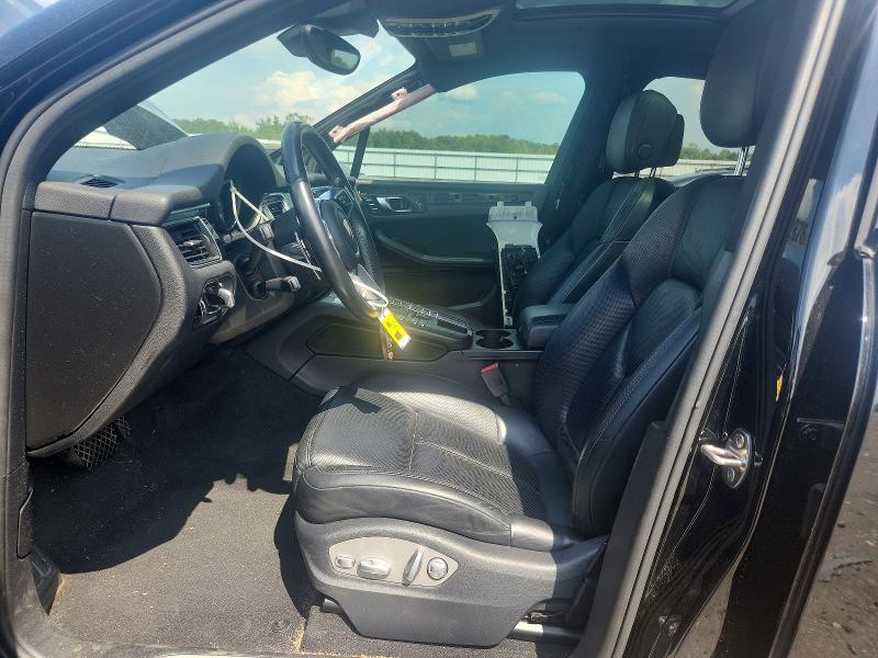 Photo 7 from auction – 2017 PORSCHE MACAN with VIN WP1AB2A59HLB12521