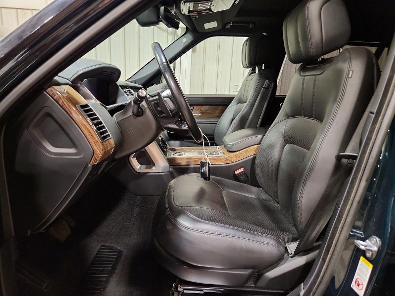 Photo 7 from auction – 2019 LAND ROVER RANGE ROVER with VIN SALGS5RE0KA522122