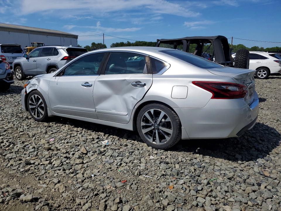 Photo 2 from auction – 2017 NISSAN ALTIMA with VIN 1N4AL3AP4HC138861