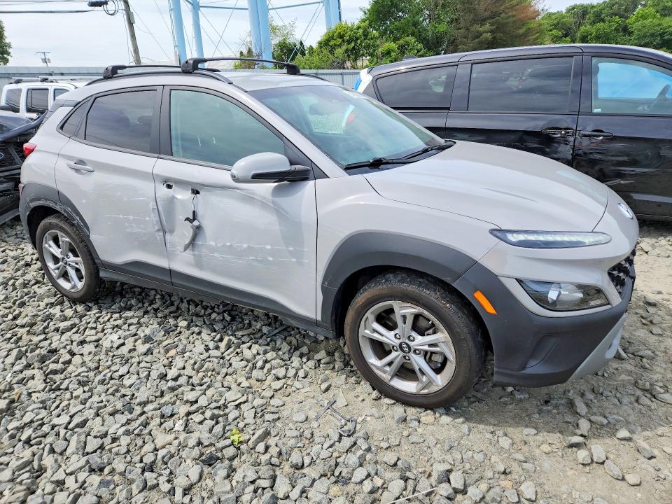 Photo 4 from auction – 2023 HYUNDAI KONA with VIN KM8K6CAB4PU057972