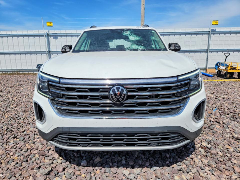 Photo 5 from auction – 2024 VOLKSWAGEN ATLAS with VIN 1V2KR2CA8RC538244