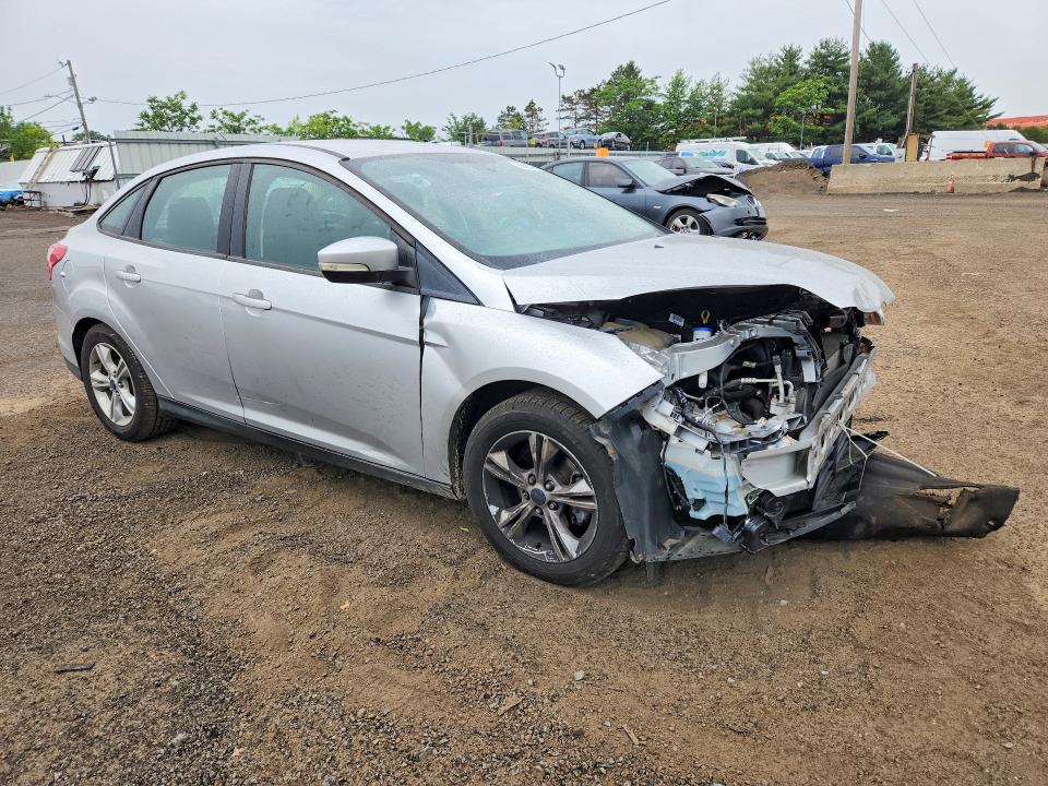 Снимка 4 от търг – 2013 FORD FOCUS с VIN 1FADP3F27DL350520