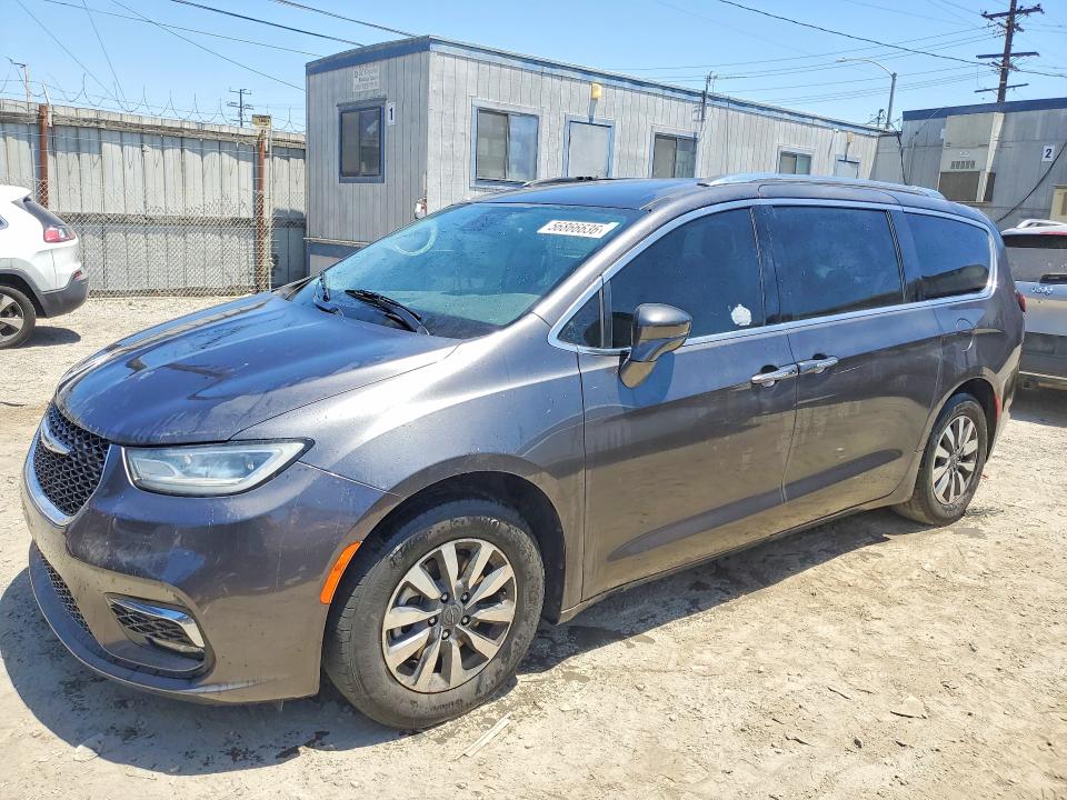 CHRYSLER PACIFICA 2021 with VIN 2C4RC1BG6MR512436 - Photo from auction