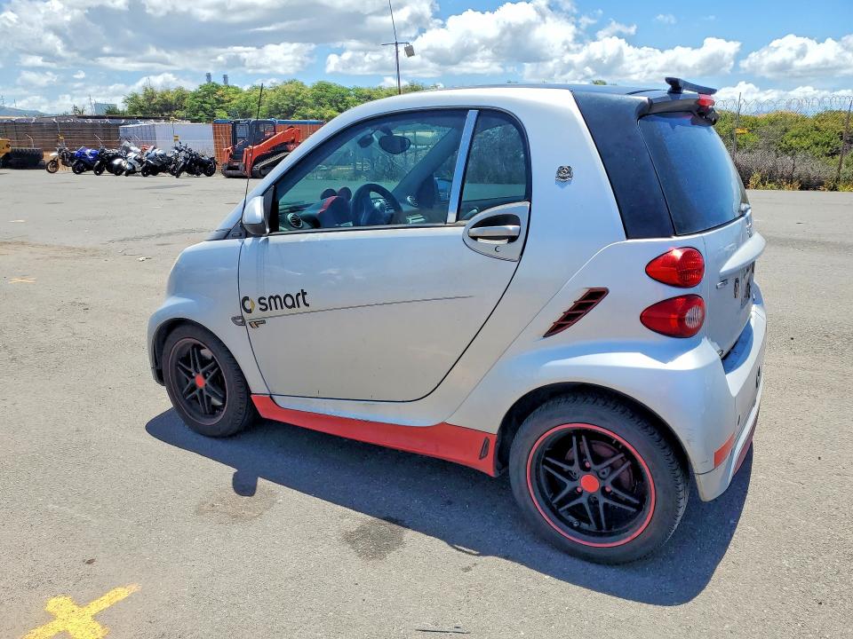 Photo 2 from auction – 2013 SMART FORTWO with VIN WMEEJ3BA5DK683402