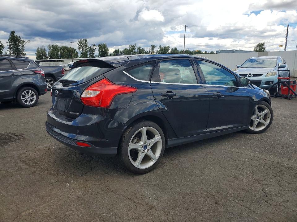 Photo 3 from auction – 2013 FORD FOCUS with VIN 1FADP3N21DL184917
