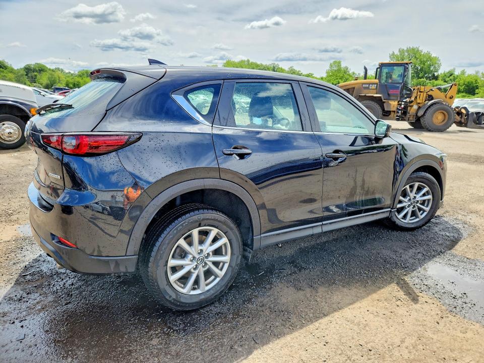 Photo 3 from auction – 2022 MAZDA CX-5 with VIN JM3KFBAM1N0572584