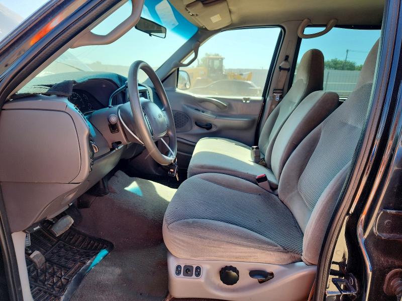 Zdjęcie 7 z aukcji – 2000 FORD EXPEDITION z VIN 1FMRU1560YLA56556