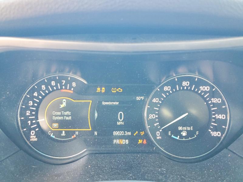 Photo 9 from auction – 2017 LINCOLN MKZ with VIN 3LN6L5E9XHR641413
