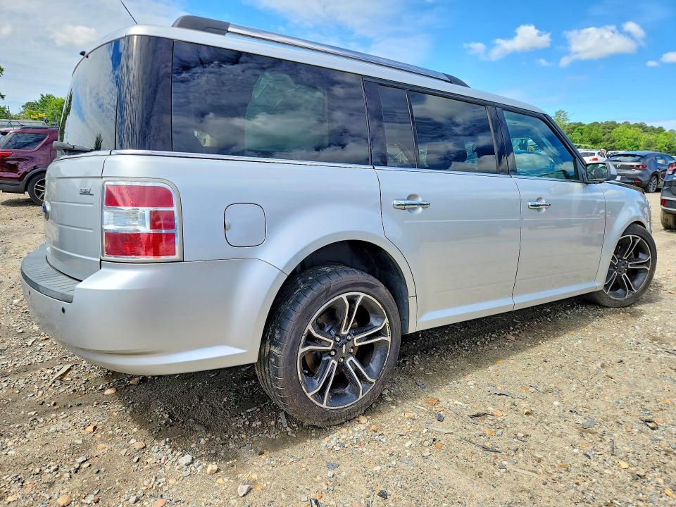 Photo 3 from auction – 2011 FORD FLEX with VIN 2FMGK5CC2BBD21109