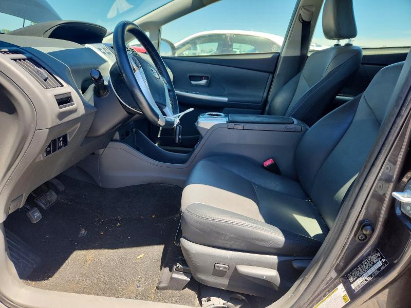 Photo 7 from auction – 2014 TOYOTA PRIUS V with VIN JTDZN3EU2EJ010195