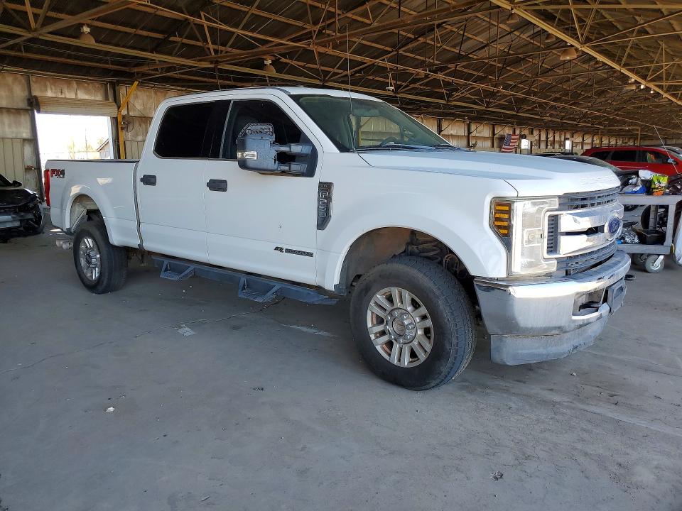 Zdjęcie 4 z aukcji – 2018 FORD F250 z VIN 1FT7W2BT0JEB97403
