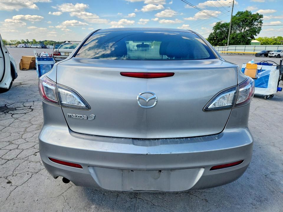 Photo 6 from auction – 2012 MAZDA 3 with VIN JM1BL1UG3C1562339