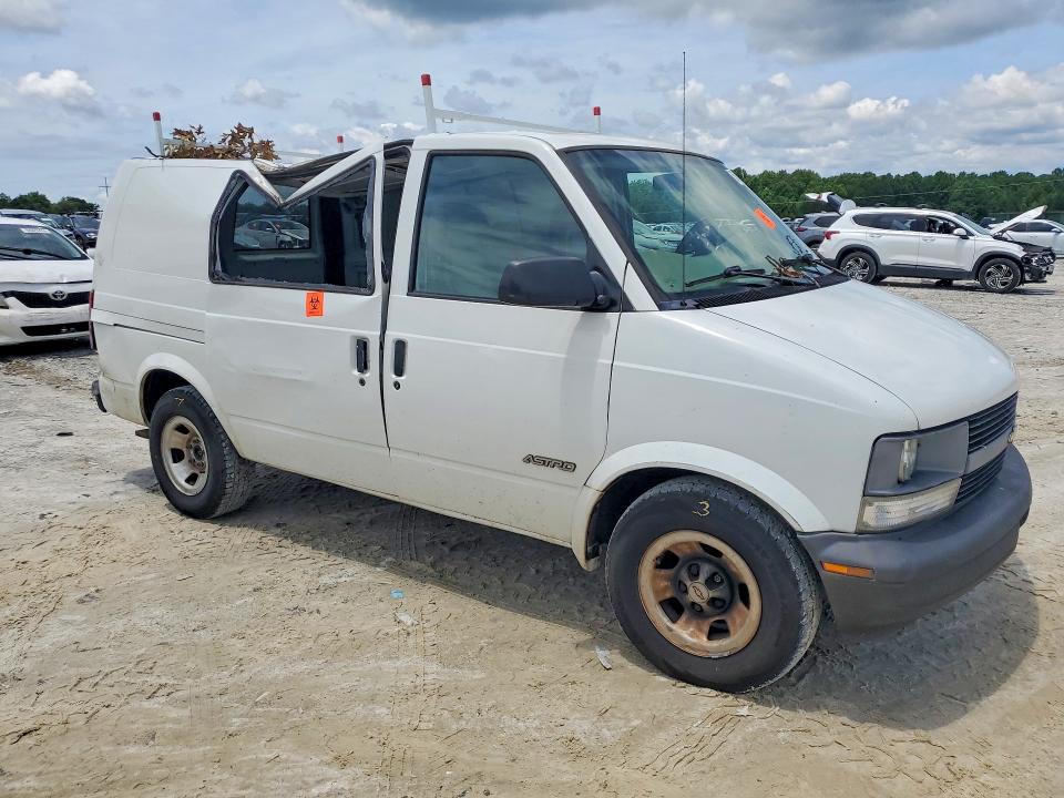 Photo 4 from auction – 2001 CHEVROLET ASTRO with VIN 1GCDM19WX1B135849