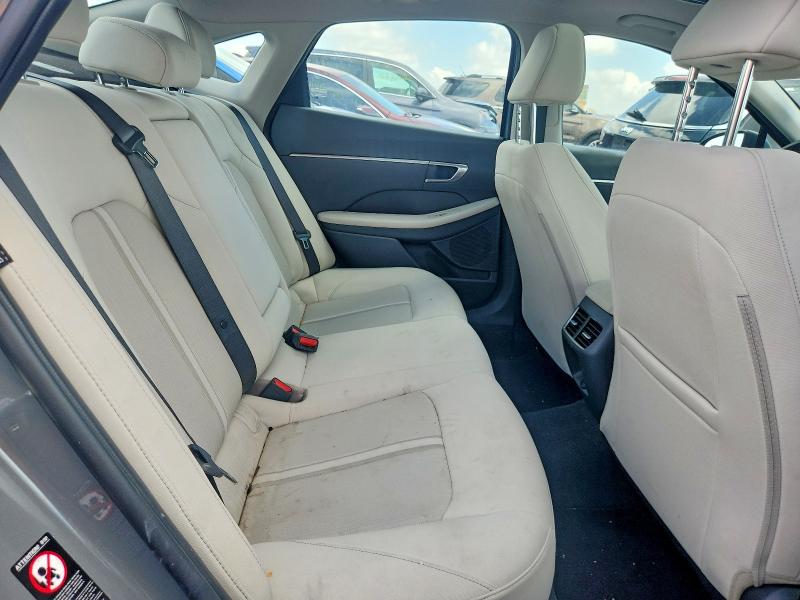 Photo 10 from auction – 2022 HYUNDAI SONATA with VIN KMHL14JA1NA245332