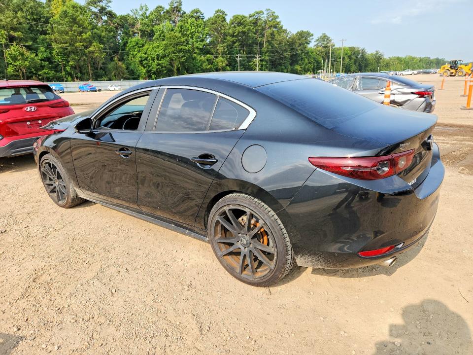 Photo 2 from auction – 2021 MAZDA 3 with VIN JM1BPABL4M1338549