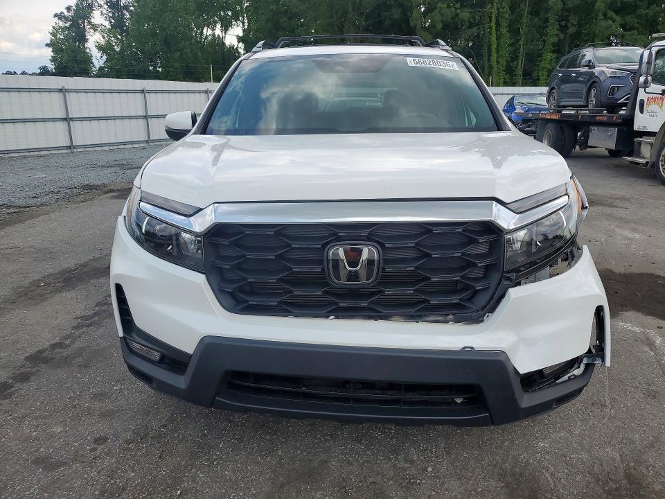 Photo 5 from auction – 2025 HONDA PASSPORT with VIN 5FNYF8H55SB004632