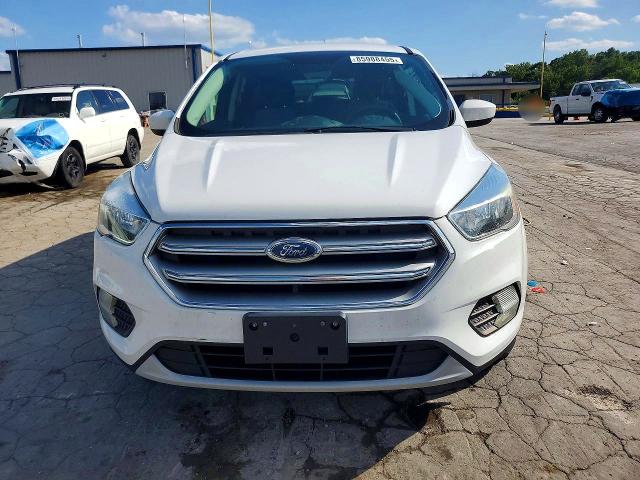 Photo 5 from auction – 2017 FORD ESCAPE with VIN 1FMCU9GD3HUC57619