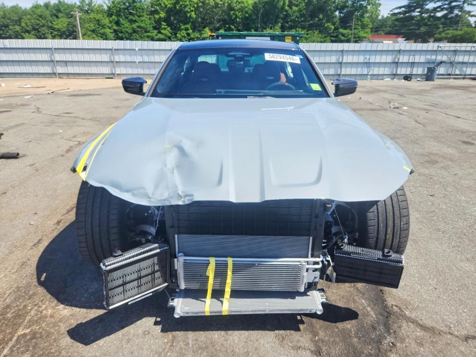 Photo 5 from auction – 2027 BMW M3 with VIN WBS33HJ07VFW69994