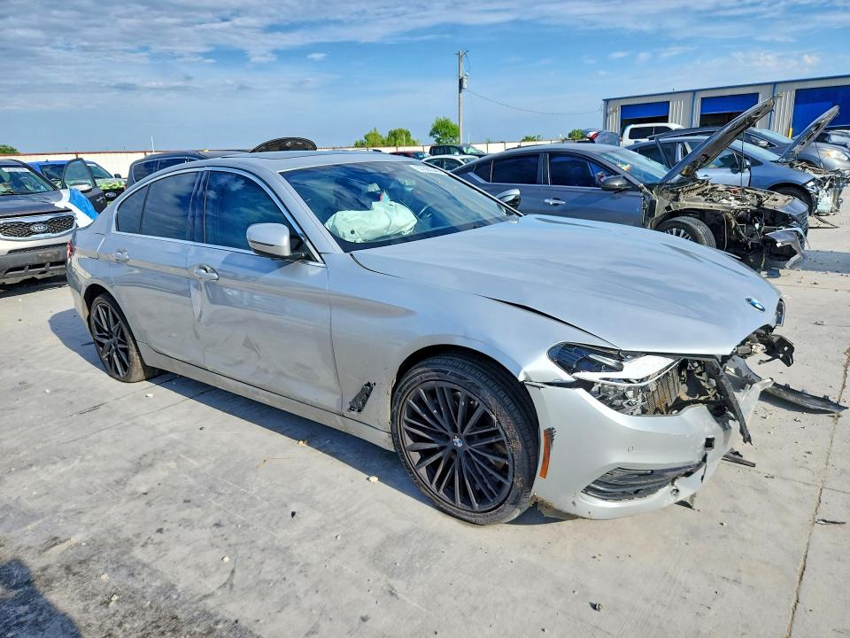 Photo 4 from auction – 2019 BMW 540 with VIN WBAJE5C50KWW16868