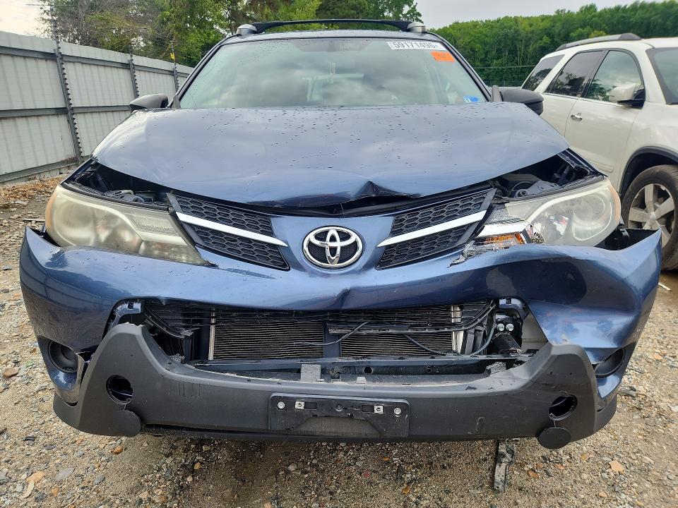 Фото 5 с аукциона – 2014 TOYOTA RAV4 с VIN JTMBFREV8ED079630